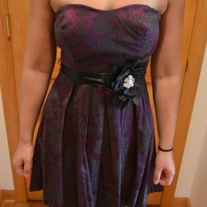 Knee length coctail dress